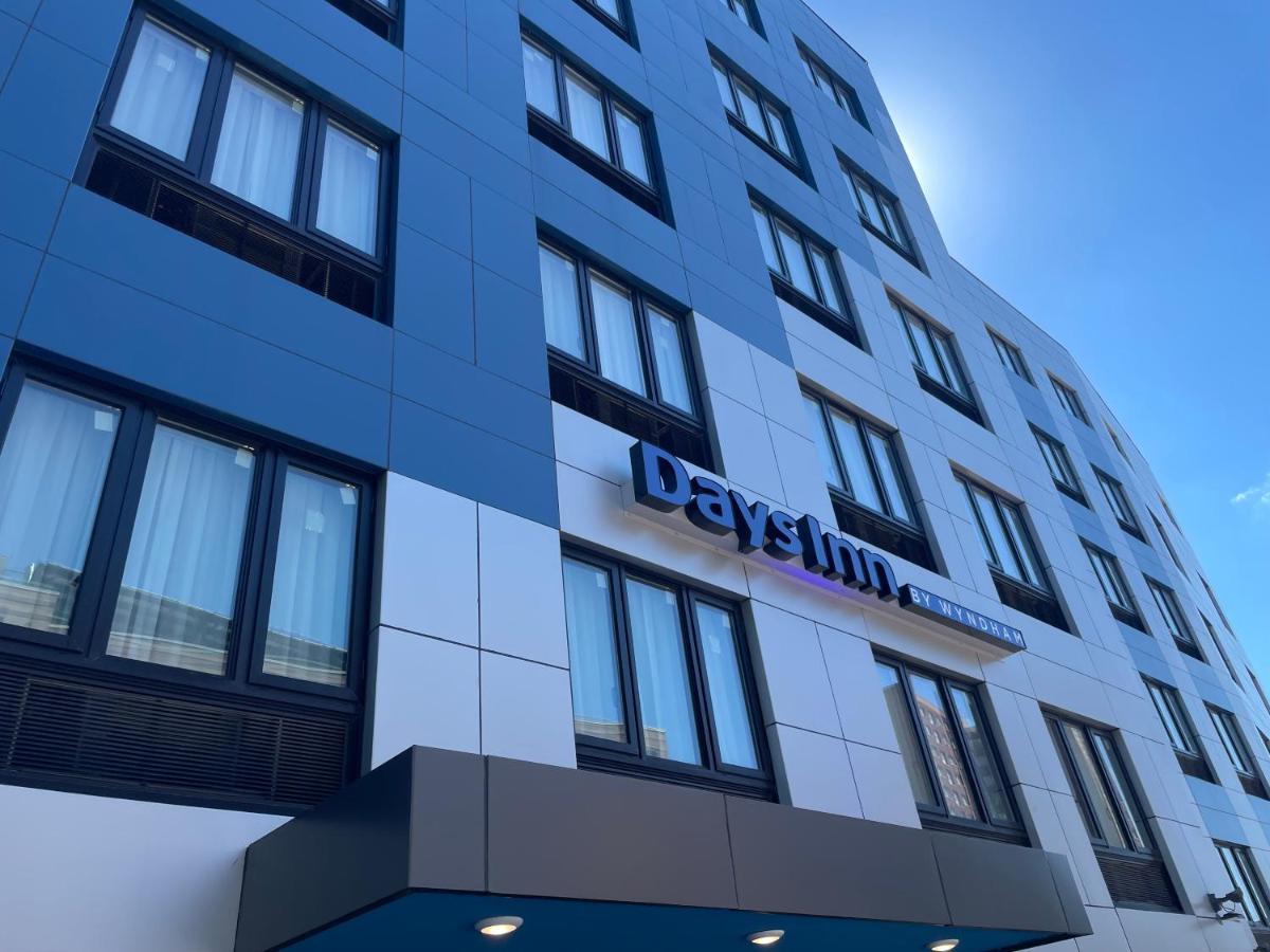 Days Inn By Wyndham Bronx Nyc New York Kültér fotó