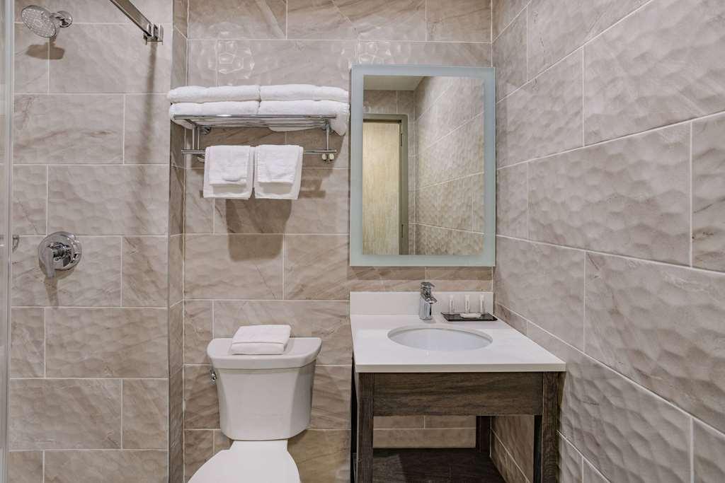 Days Inn By Wyndham Bronx Nyc New York Kültér fotó