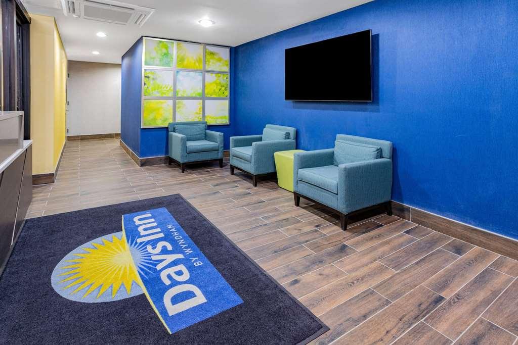 Days Inn By Wyndham Bronx Nyc New York Beltér fotó